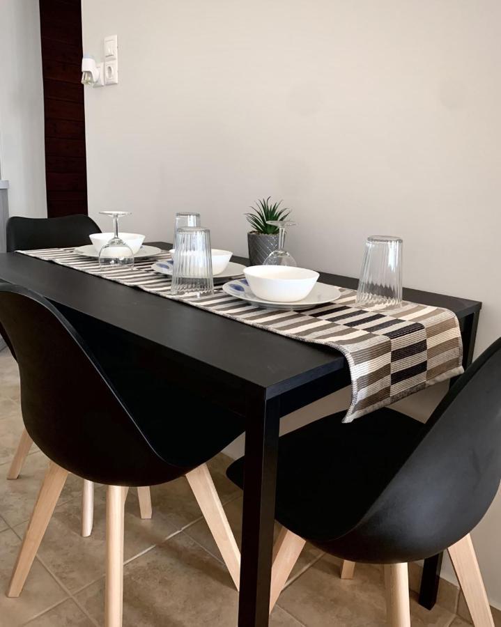 House By The Sea In Artemis Apartamento Exterior foto